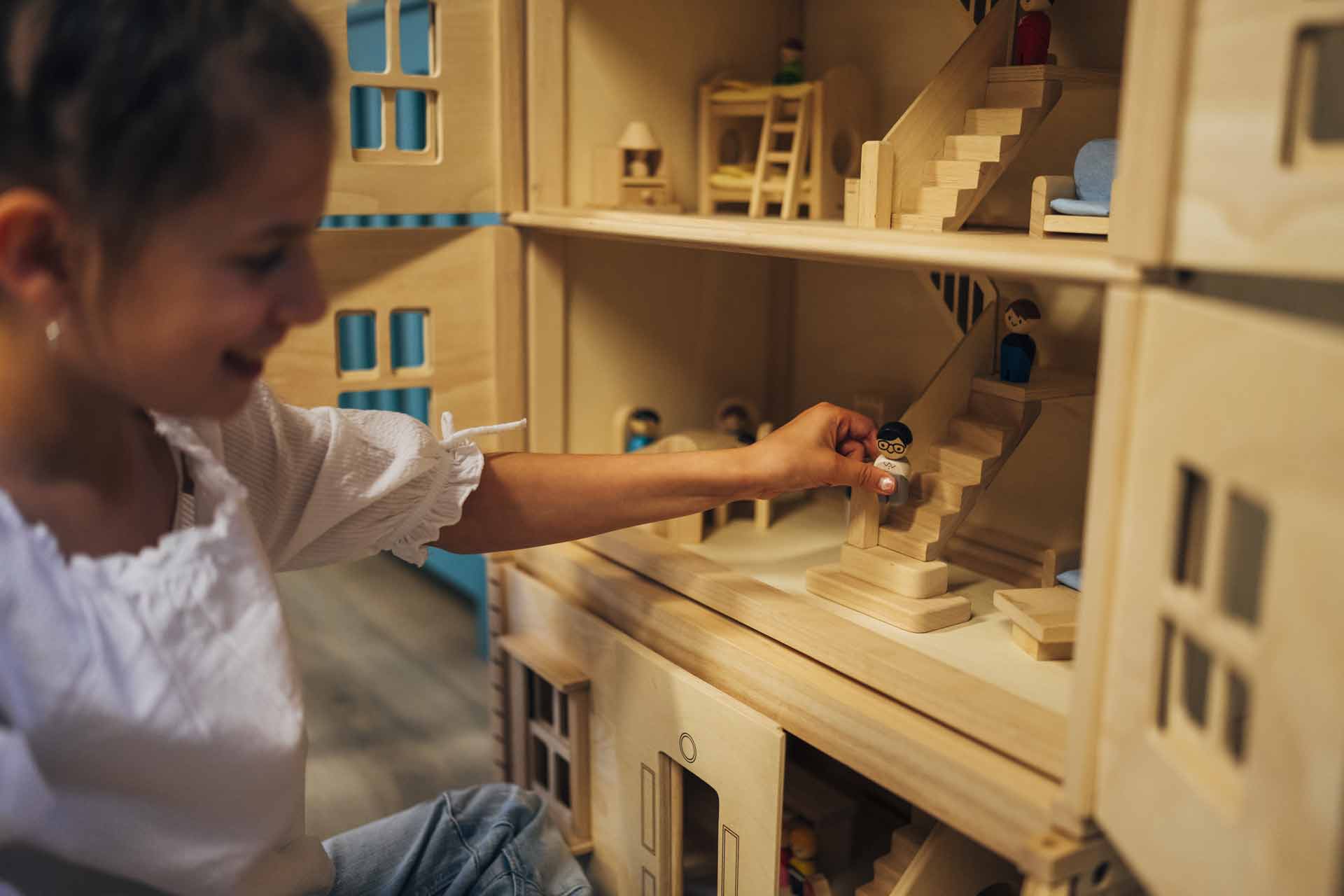 Urlaub mit Kindern in Bad Kleinkirchheim Kärnten, Puppenhaus im Indoor-Spielraum