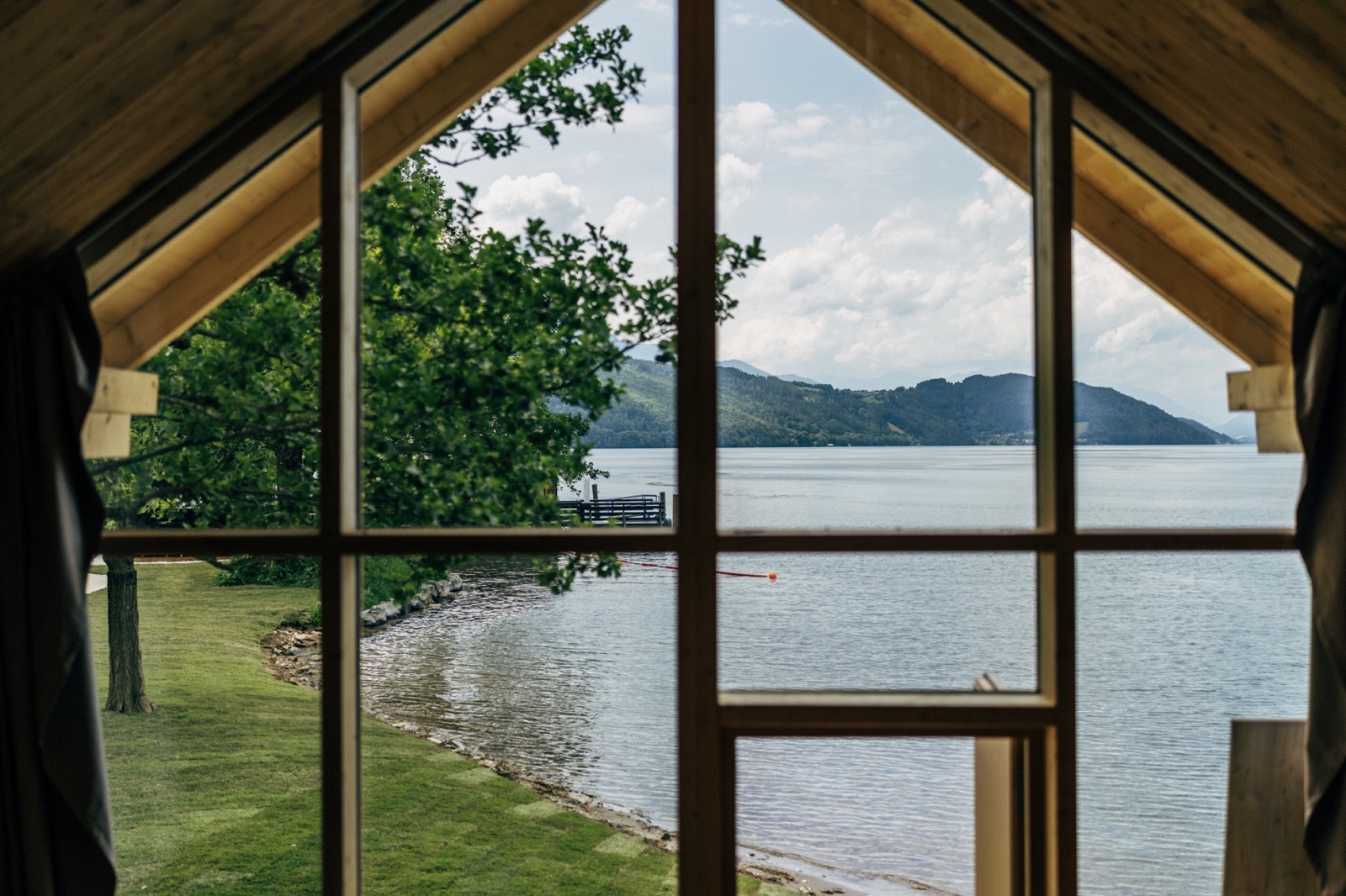 Holz, Glas und eine eigene Küche – Eco Lodges Millstätter See